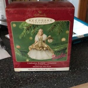 2000 Holiday Barbie ornament